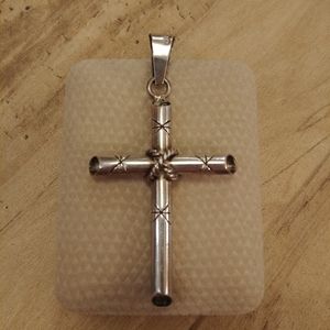 Vintage TB 42 Stirling Silver 925 Cross Pendant
